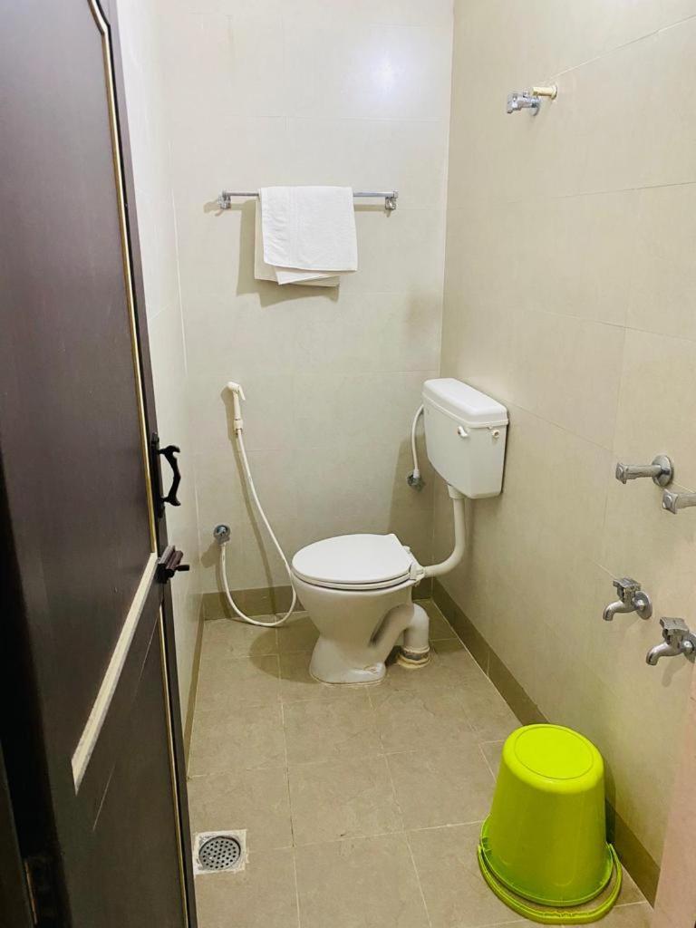 Marina Palace Chennai Ngoại thất bức ảnh